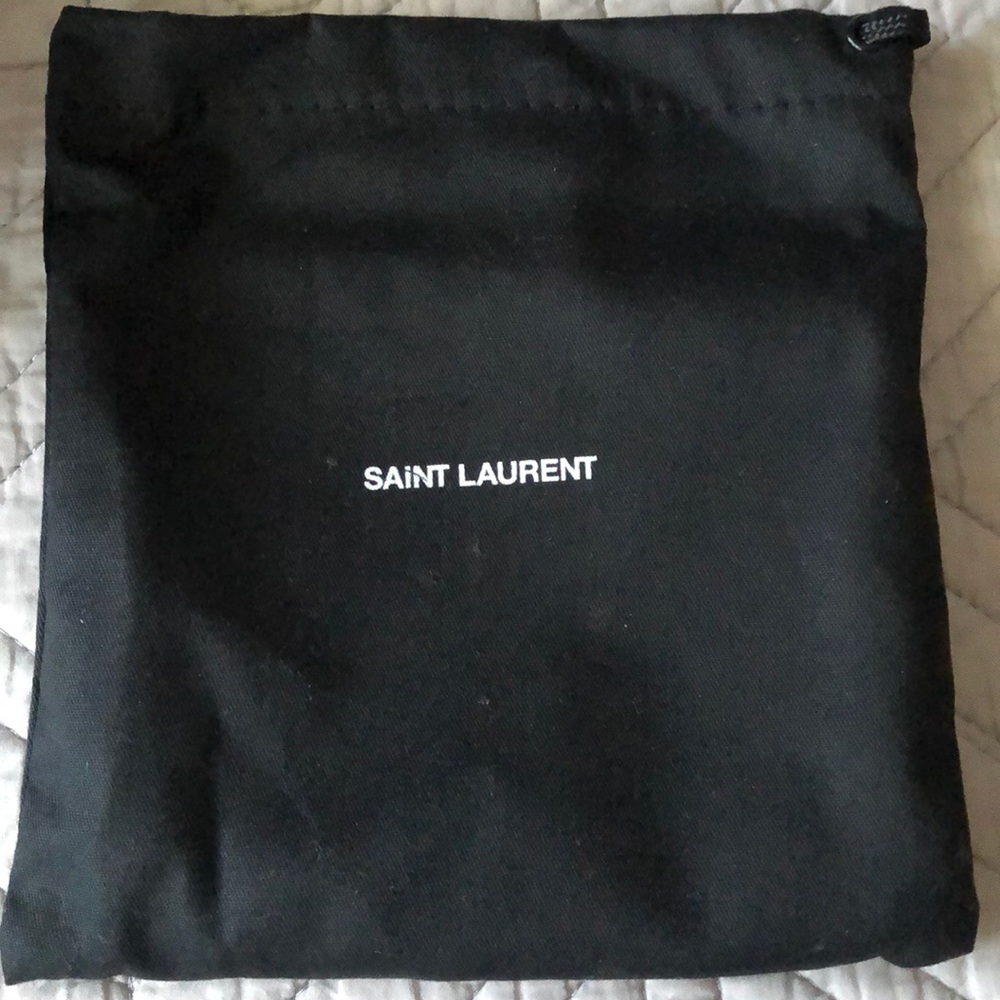 SOLD! NWT YVES Saint Laurent Monogram Wallet in Grey - Picture 8 of 10